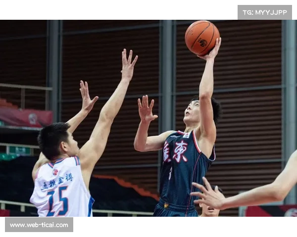 福建97-84力克广州,特莱斯22分8助止住连败 福建97-84力克广州,特莱斯22分8助止住连败